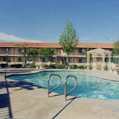 Applegate Inn Atwater Εξωτερικό φωτογραφία
