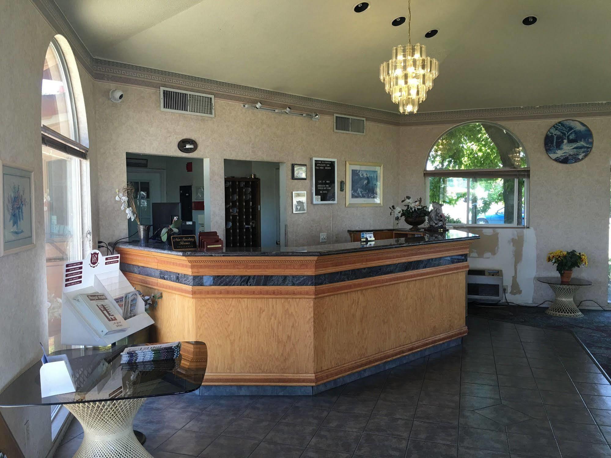 Applegate Inn Atwater Εξωτερικό φωτογραφία